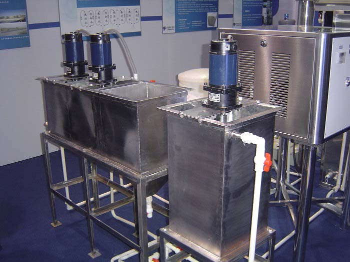 ��˾����C(j��)����չ��(hu��)3