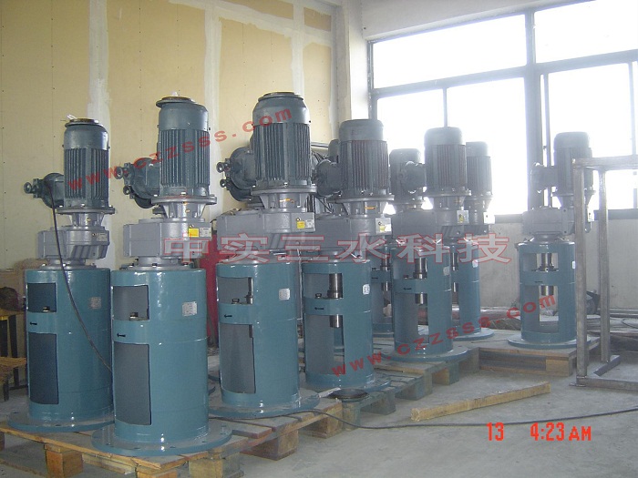 搪玻璃反應(yīng)釜攪拌機(jī)